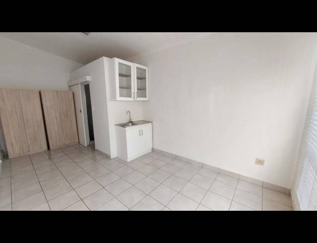 1 BEDROOM PROPERTY TO RENT IN OAKDALE
